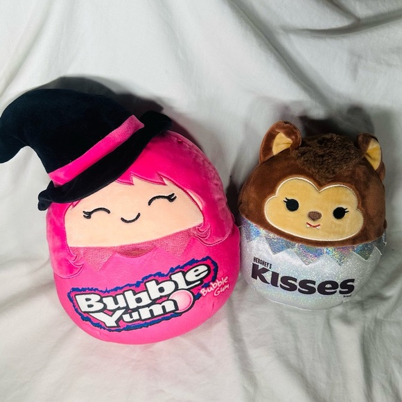 Set of 2 Squishmallow Halloween Plush Candy Collab Hershey Kisses & Bubble Yum - Picture 1 of 3